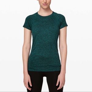 Lululemon swiftly crew